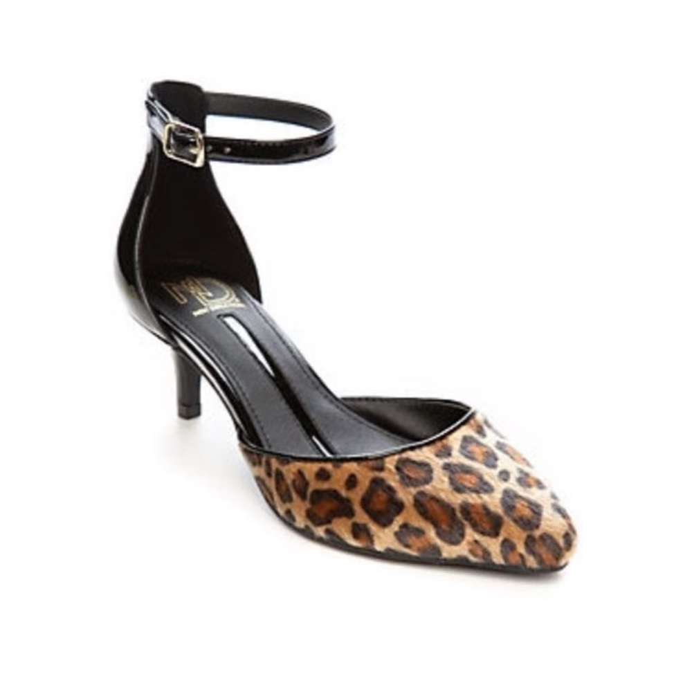 Leopard Print Ankle Strap Pumps — New Directions Sz 8
